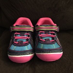 Stride Rite soft motion sneakers BNWOT